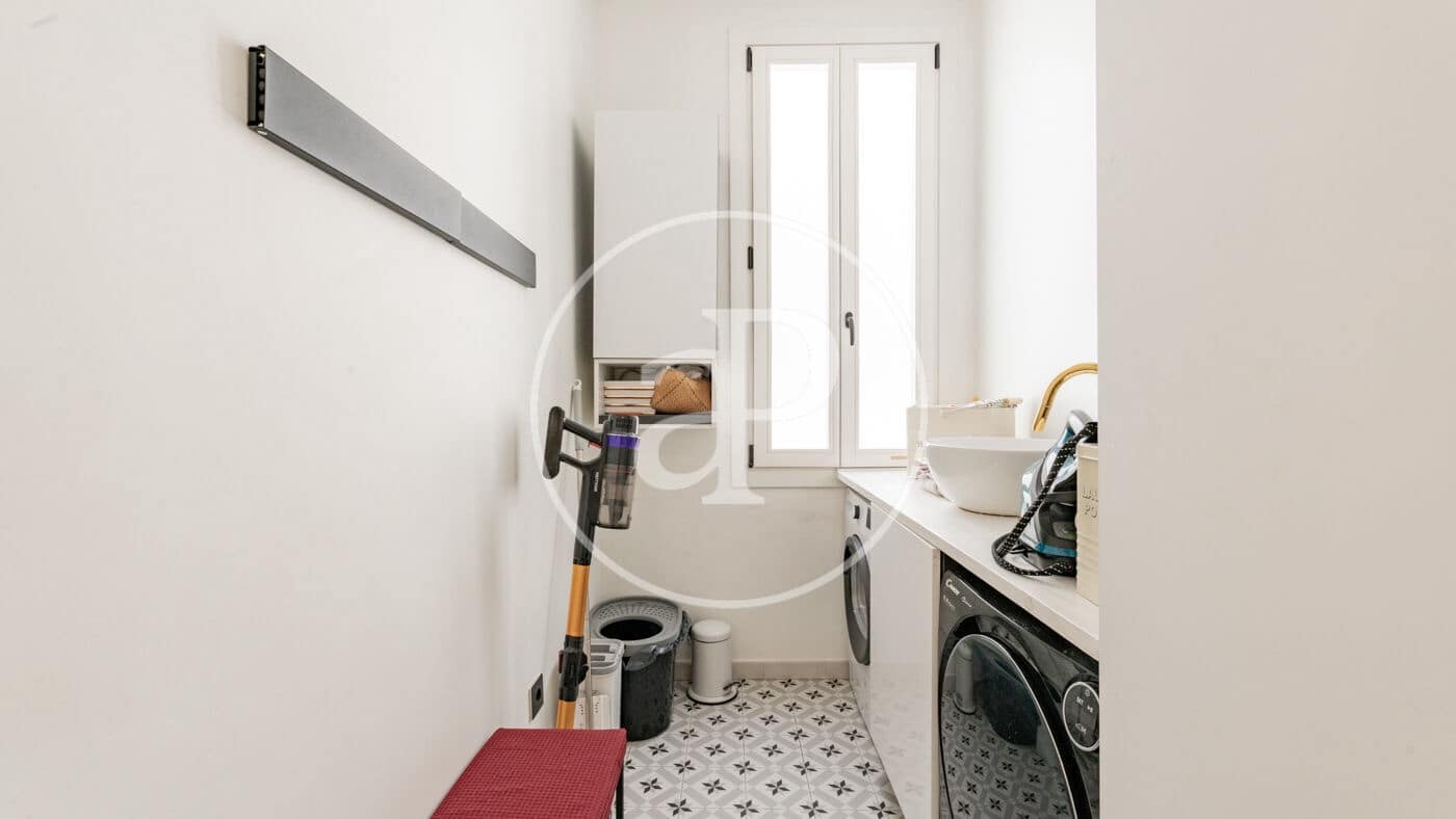 3 bedroom Apartment for sale in Madrid city - € 1,795,000 (Ref: 9797126)