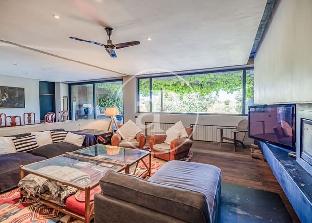 4 sypialnia Willa na sprzedaż w San Agustín del Guadalix z basenem - 2 500 000 € (Ref: 9797127)