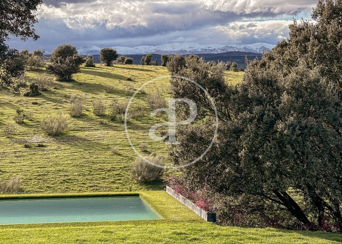 4 bedroom Villa for sale in San Agustin del Guadalix with pool - € 2,500,000 (Ref: 9797127)