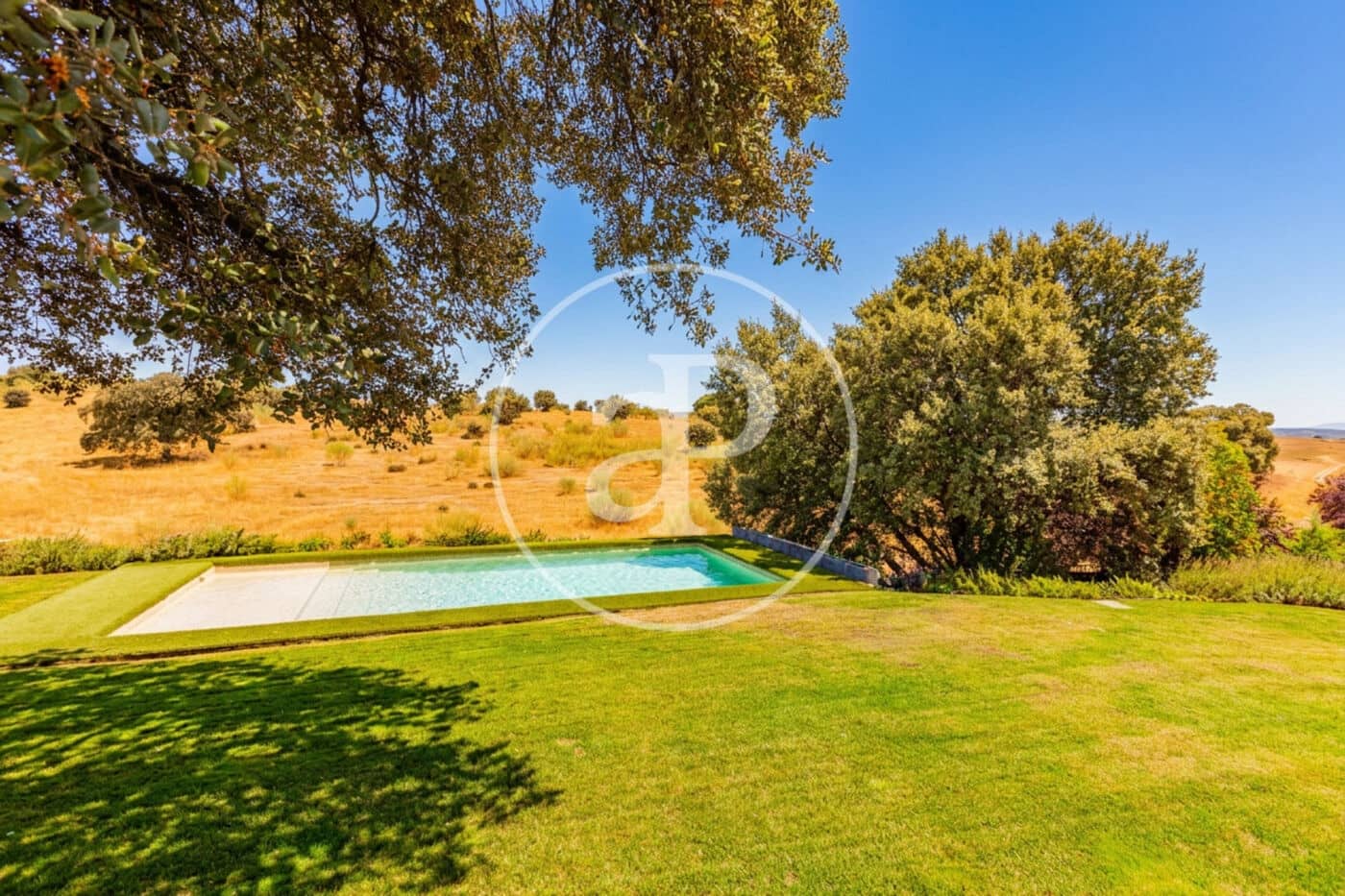 4 bedroom Villa for sale in San Agustin del Guadalix with pool garage - € 2,300,000 (Ref: 9797127)