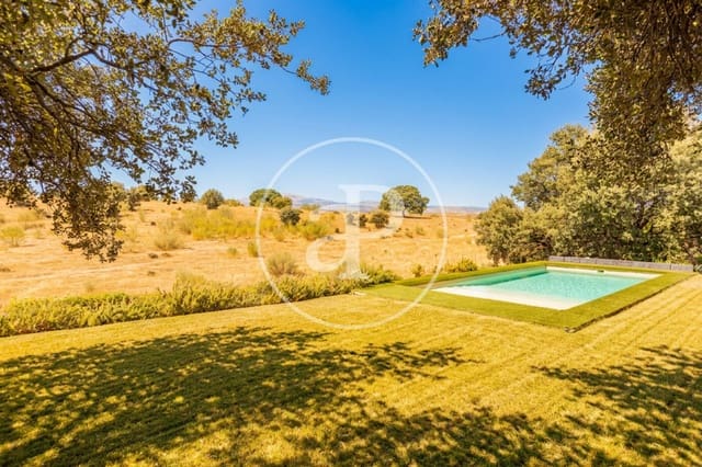 4 sypialnia Willa na sprzedaż w San Agustín del Guadalix z basenem garażem - 2 300 000 € (Ref: 9797127)