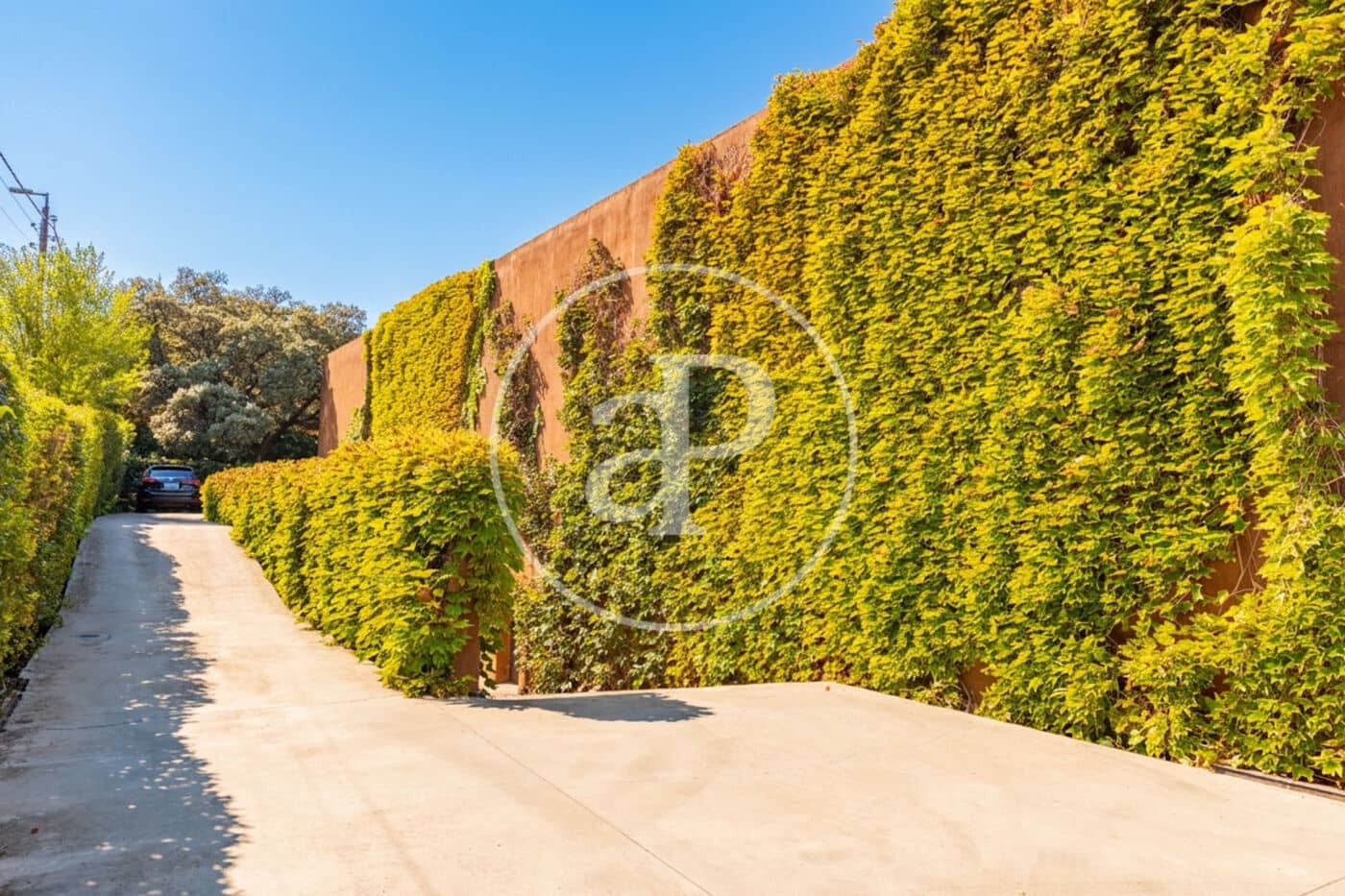 4 bedroom Villa for sale in San Agustin del Guadalix with pool garage - € 2,300,000 (Ref: 9797127)
