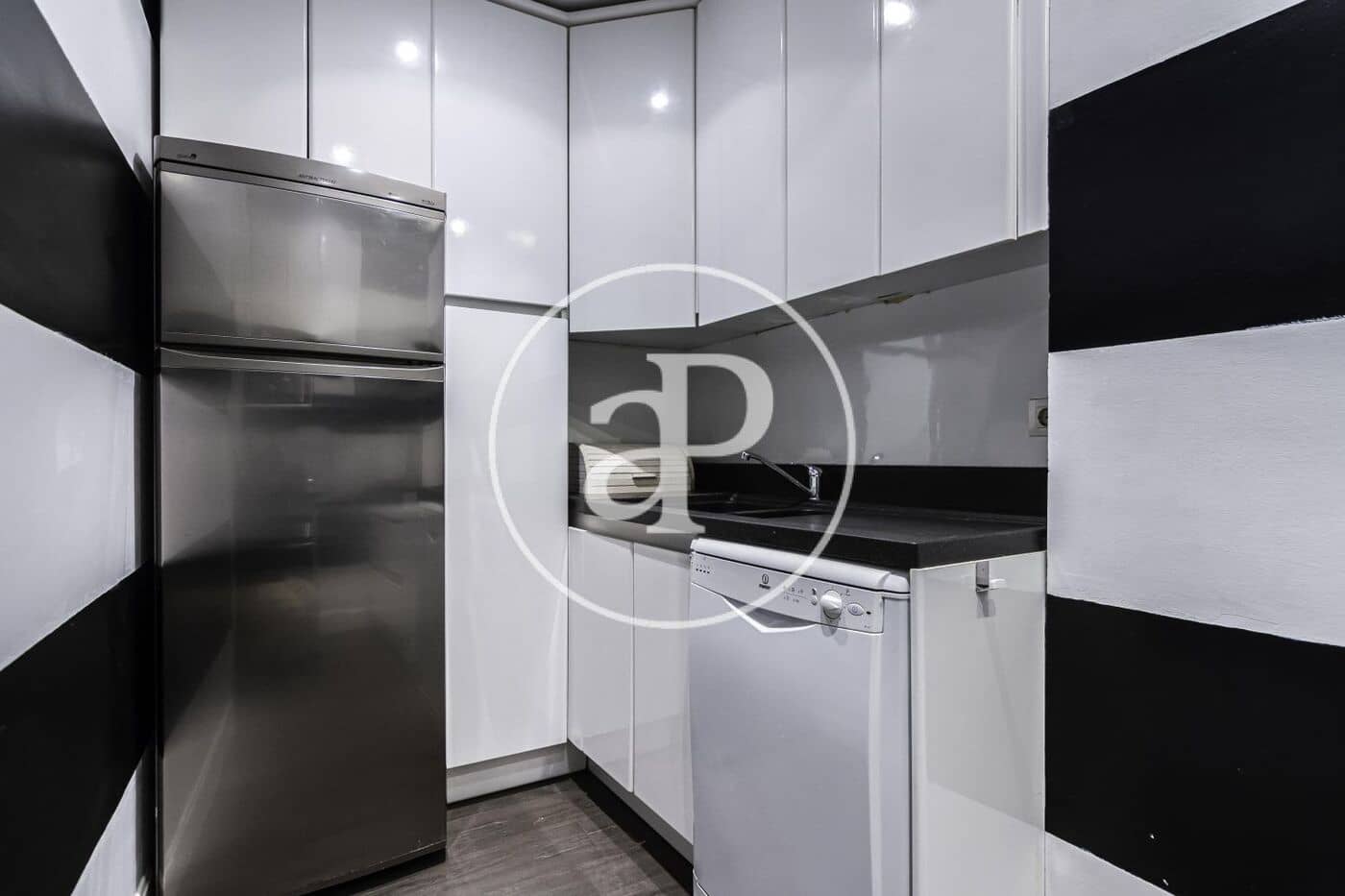 2 soverom Leilighet til leie i Madrid by - € 1 680 (Ref: 9797129)