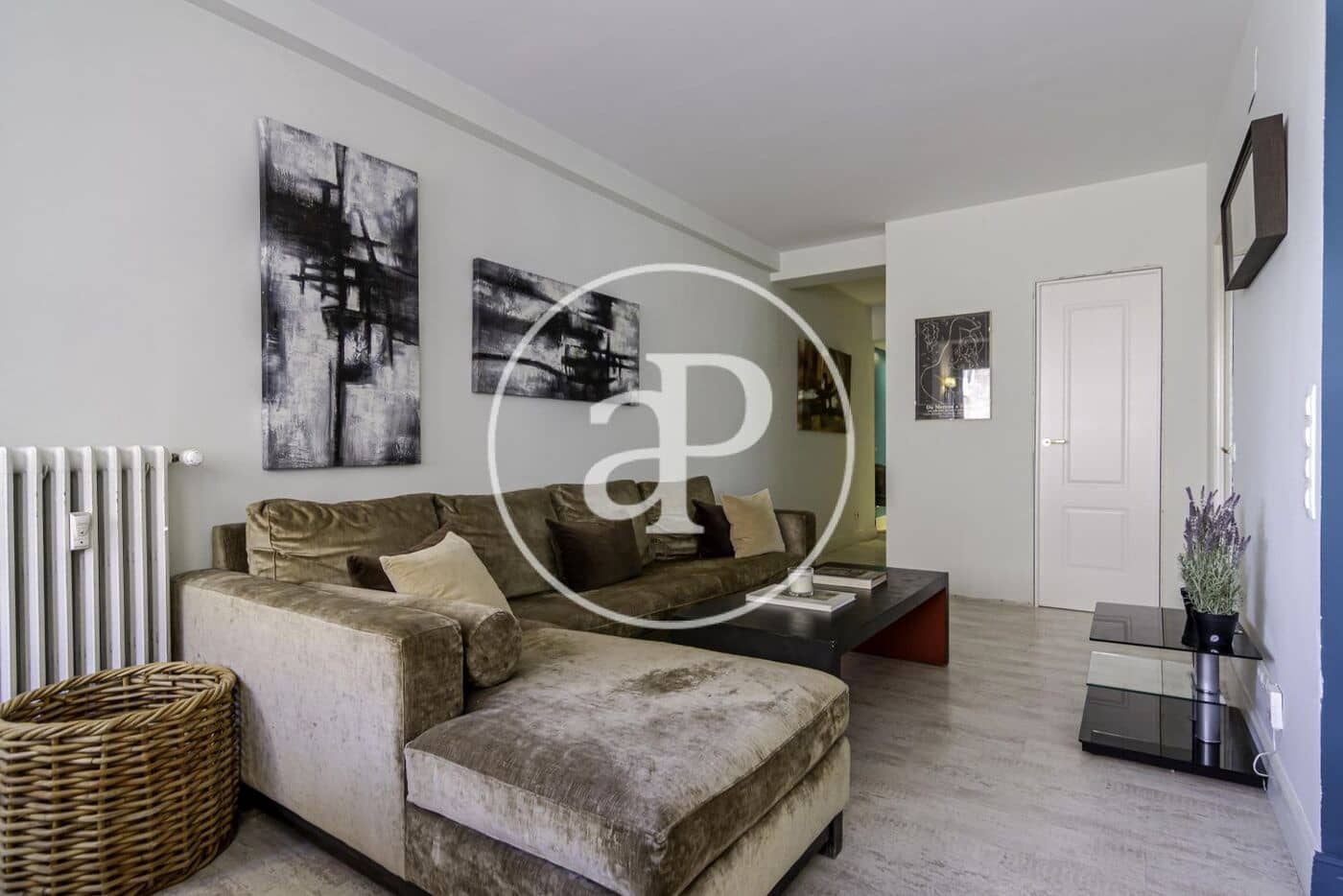 2 soverom Leilighet til leie i Madrid by - € 1 680 (Ref: 9797129)