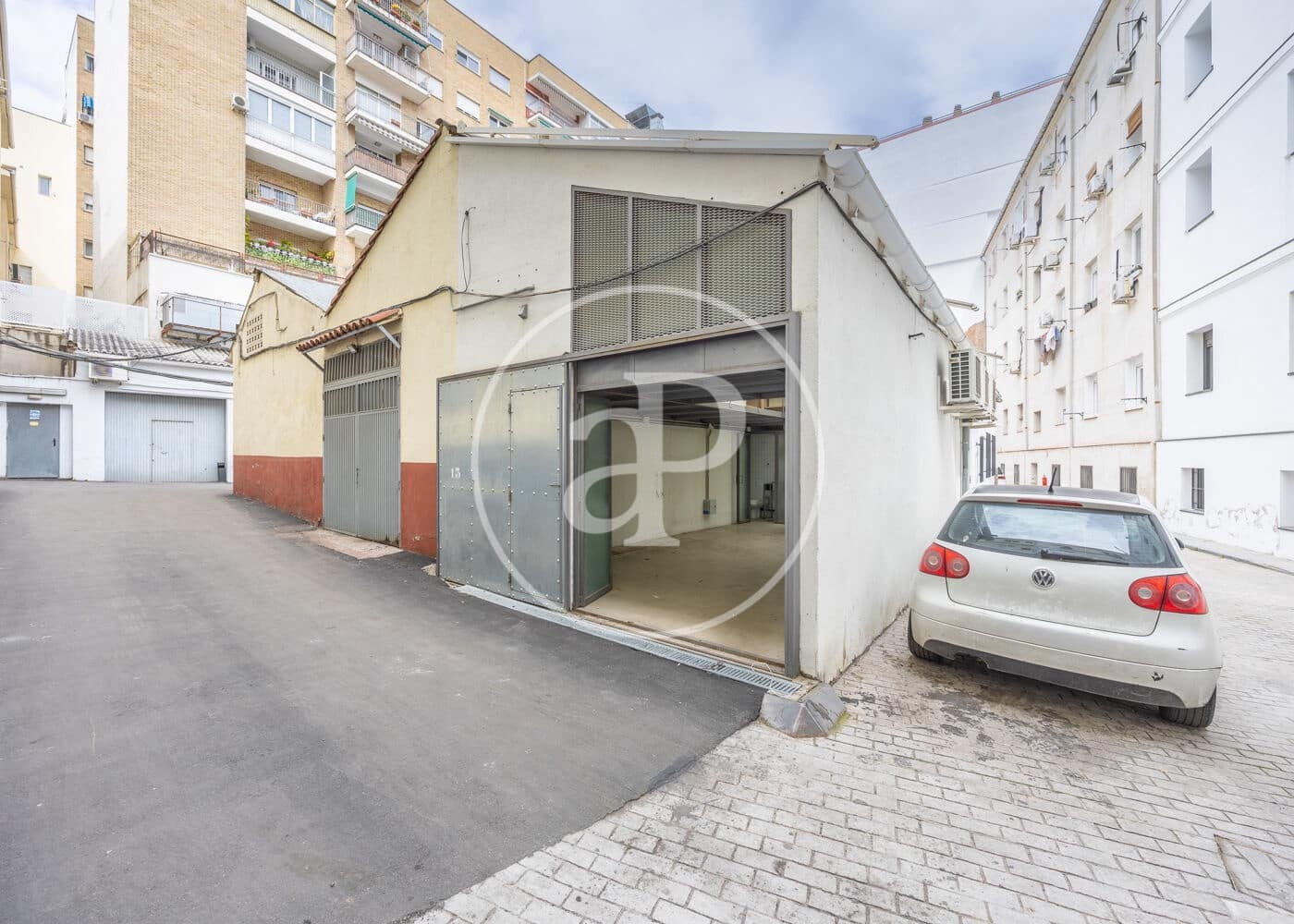 Chalet en Madrid ciudad en venta - 480.000 € (Ref: 9797130)