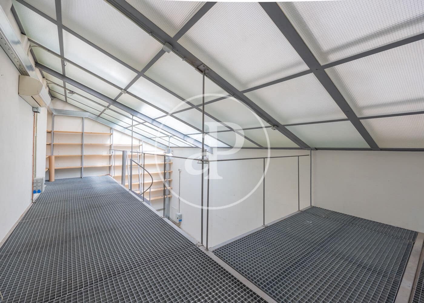 Chalet en Madrid ciudad en venta - 480.000 € (Ref: 9797130)