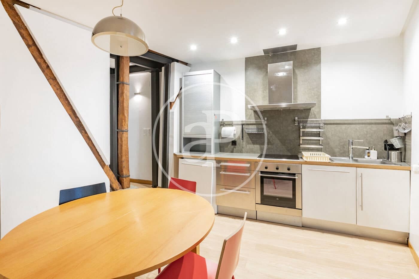 1 slaapkamer Appartement te huur in Madrid stad - € 1.500 (Ref: 9797131)