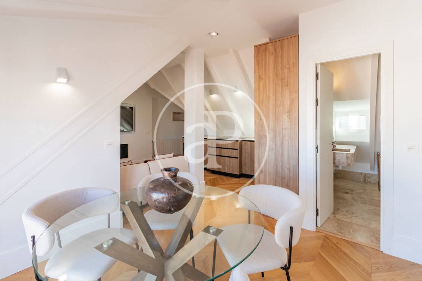 2 slaapkamer Penthouse te koop in Madrid stad - € 985.000 (Ref: 9797132)