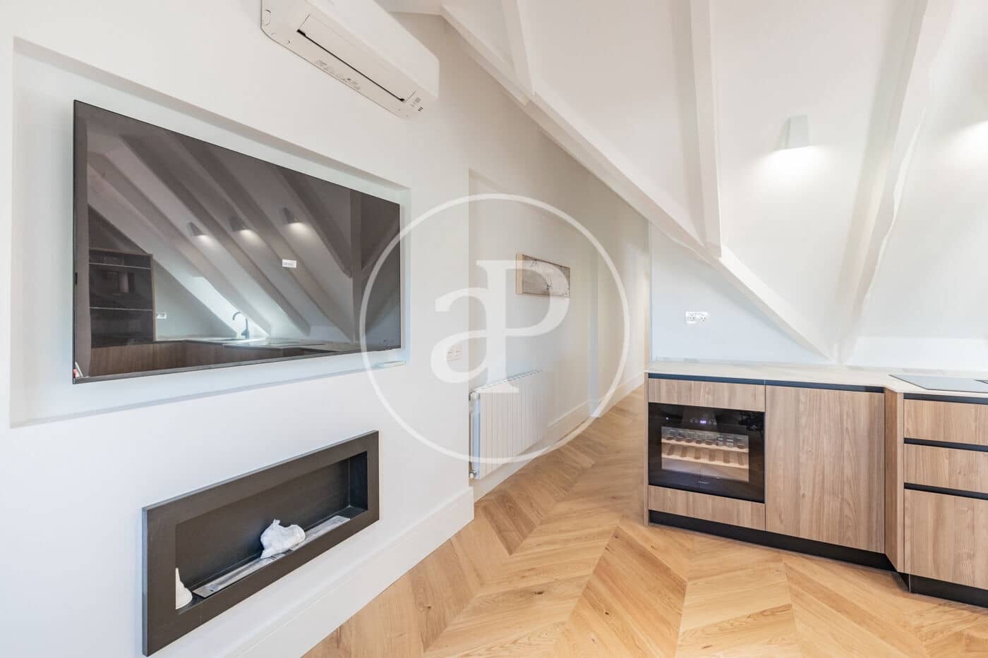 2 slaapkamer Penthouse te koop in Madrid stad - € 985.000 (Ref: 9797132)