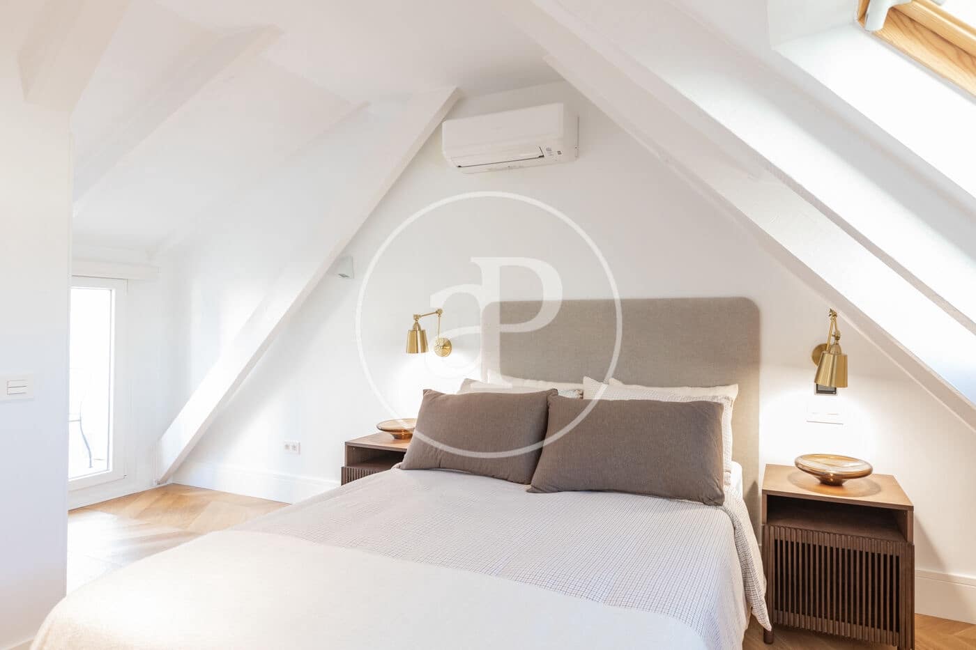 2 slaapkamer Penthouse te koop in Madrid stad - € 985.000 (Ref: 9797132)