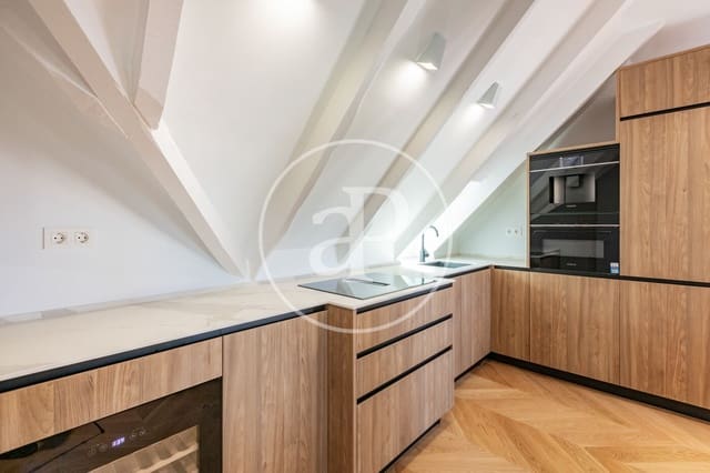 2 slaapkamer Penthouse te koop in Castellana, Madrid stad - € 985.000 (Ref: 9797132)