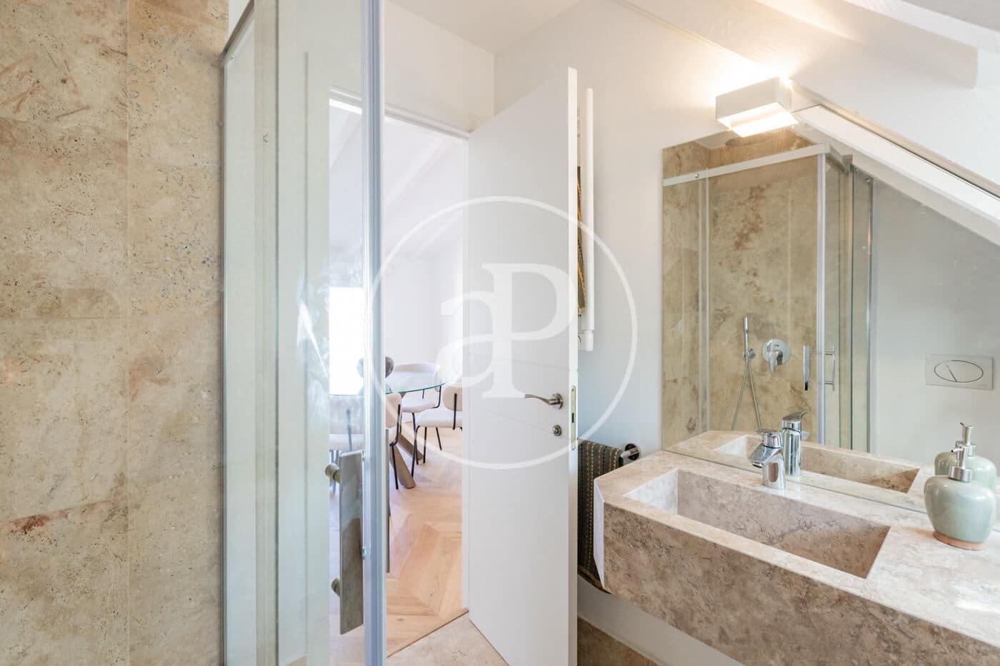 2 slaapkamer Penthouse te koop in Madrid stad - € 985.000 (Ref: 9797132)