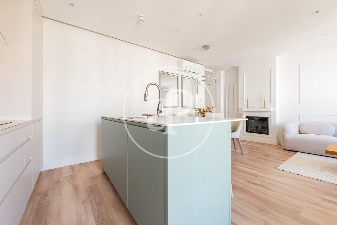2 soveværelse Lejlighed til salg i Madrid by - € 1.352.000 (Ref: 9797135)