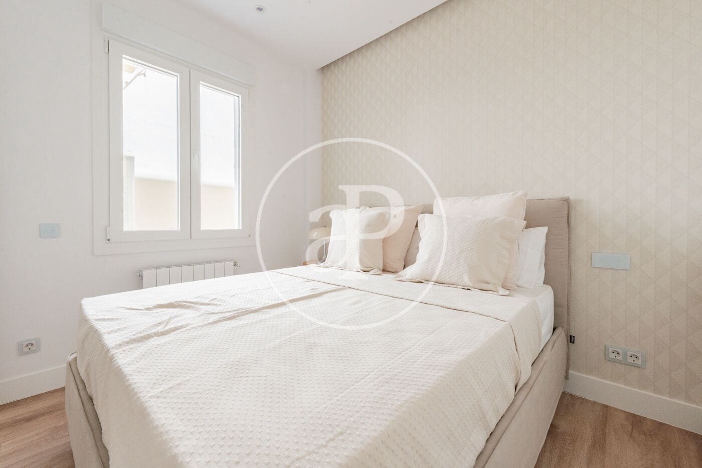 2 soveværelse Lejlighed til salg i Madrid by - € 1.352.000 (Ref: 9797135)