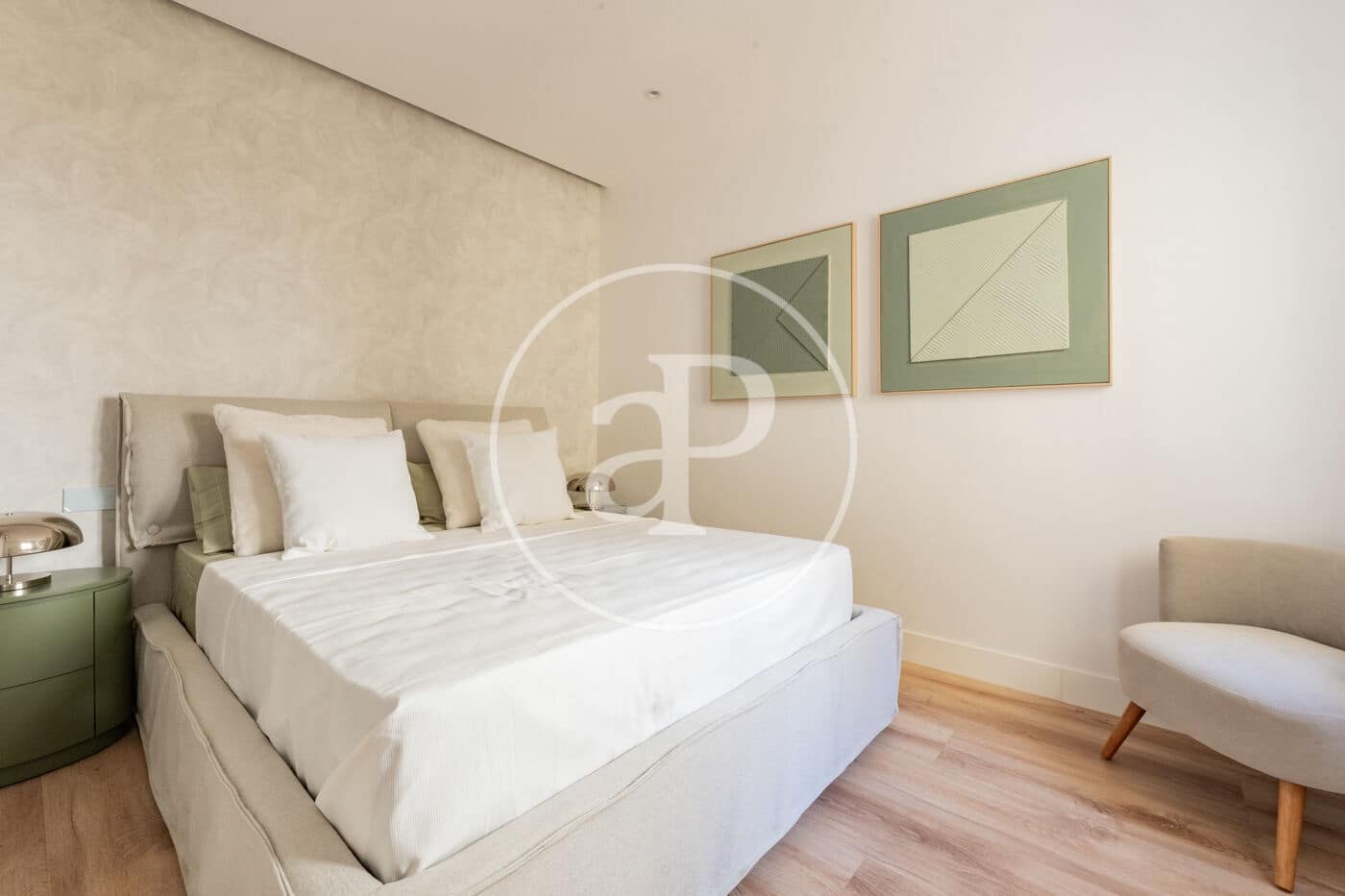 2 soveværelse Lejlighed til salg i Madrid by - € 1.352.000 (Ref: 9797135)