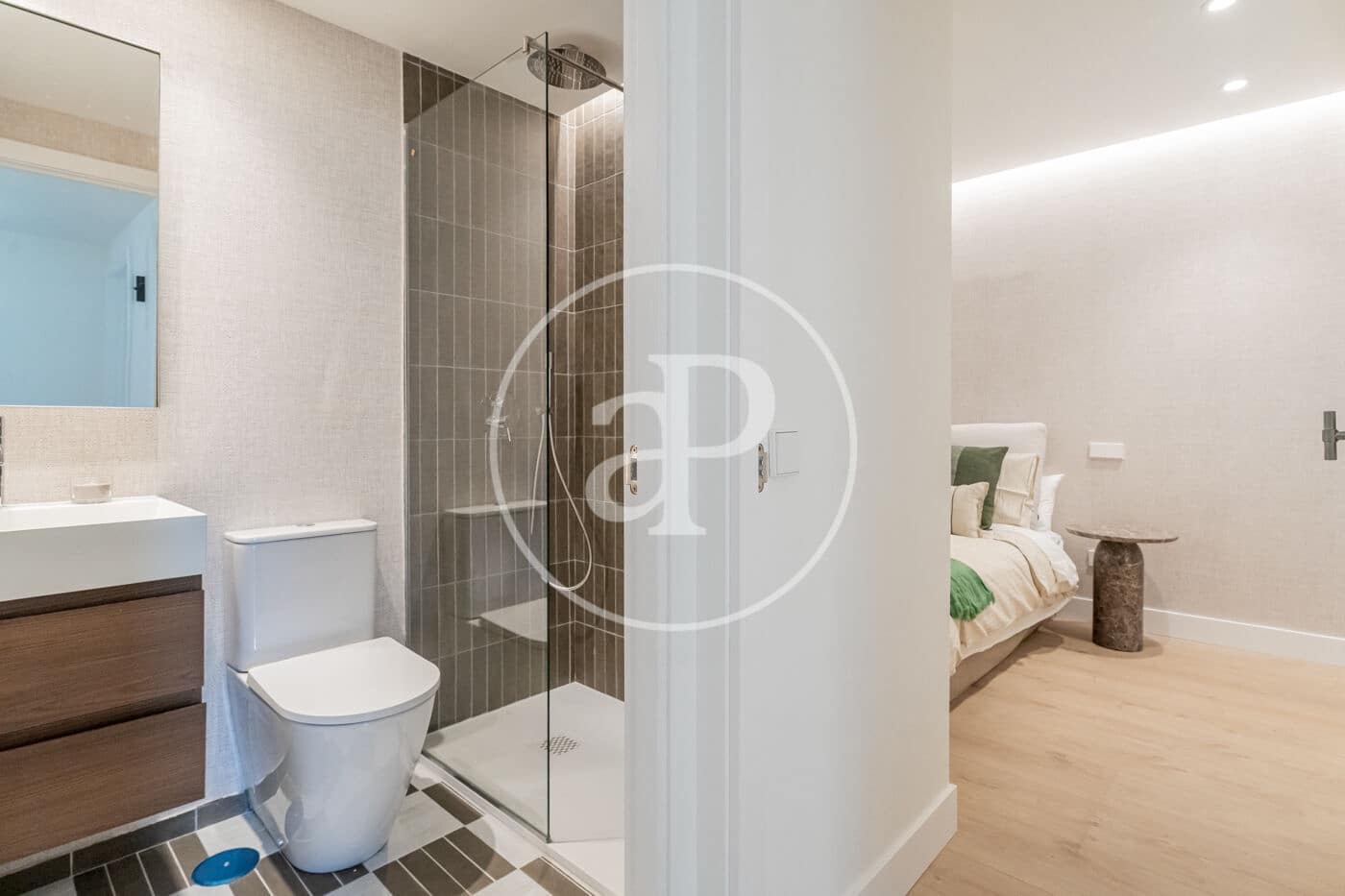 3 soveværelse Lejlighed til salg i Madrid by - € 895.000 (Ref: 9799270)