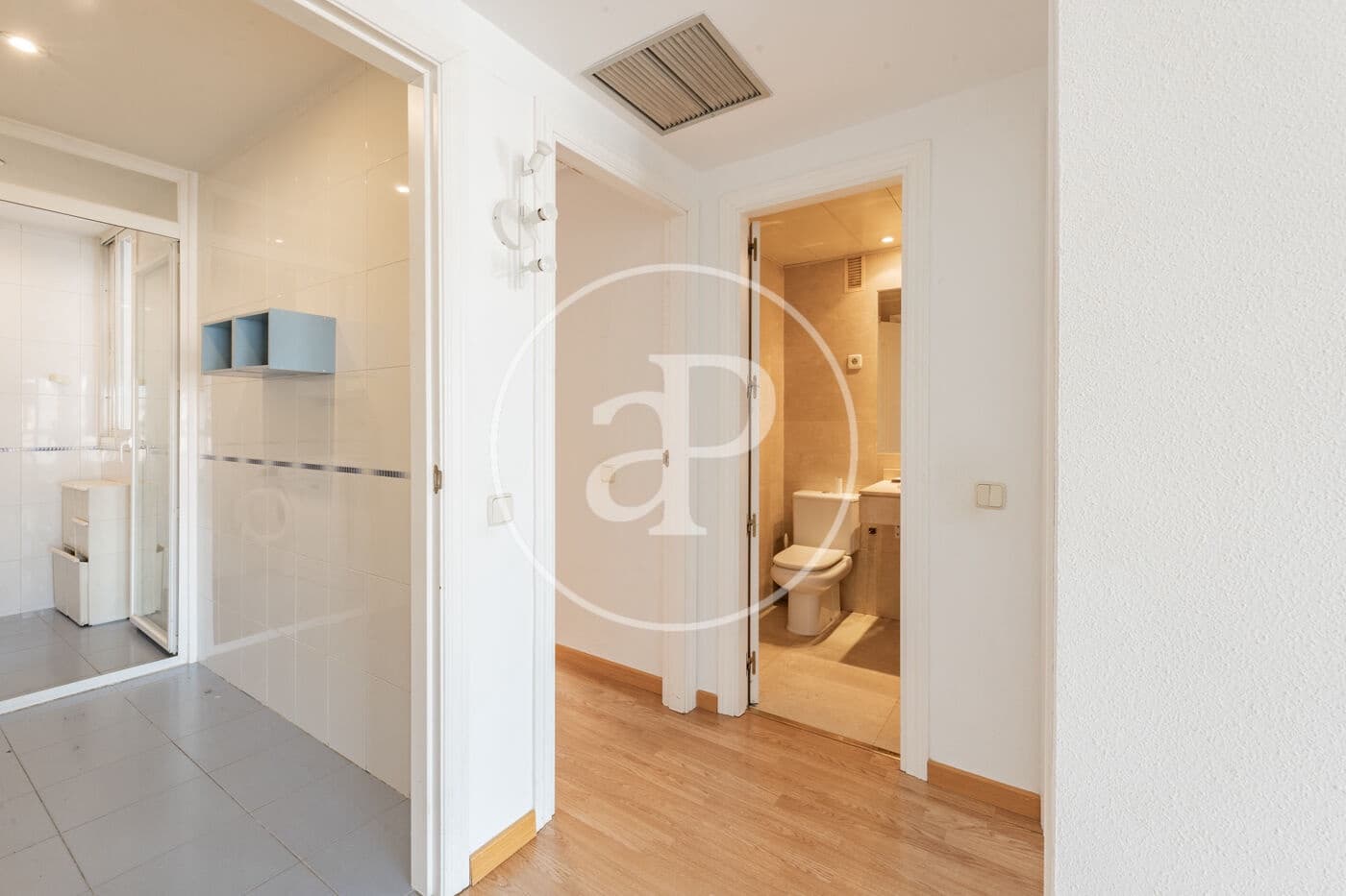 2 quarto Apartamento para arrendar em Madrid cidade - 1 900 € (Ref: 9799271)