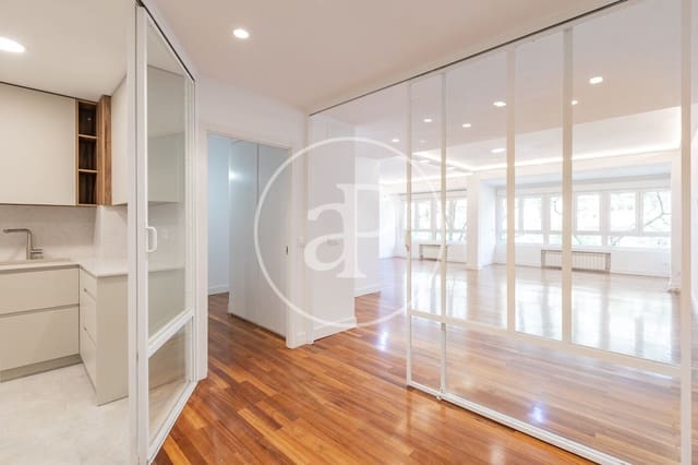 3 soverom Leilighet til leie i Ibiza, Madrid by med garasje - € 3 800 (Ref: 9799272)