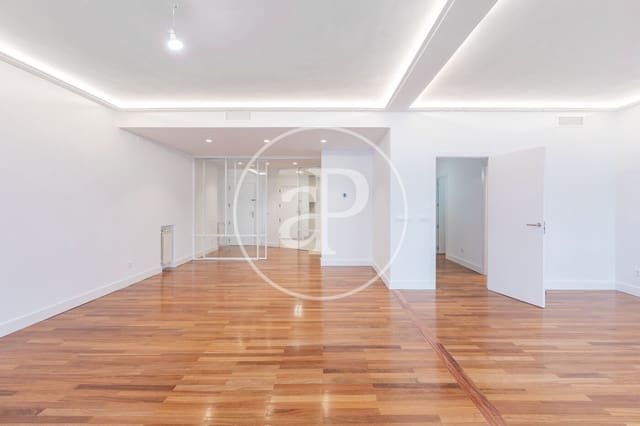 3 soverom Leilighet til leie i Ibiza, Madrid by med garasje - € 3 800 (Ref: 9799272)