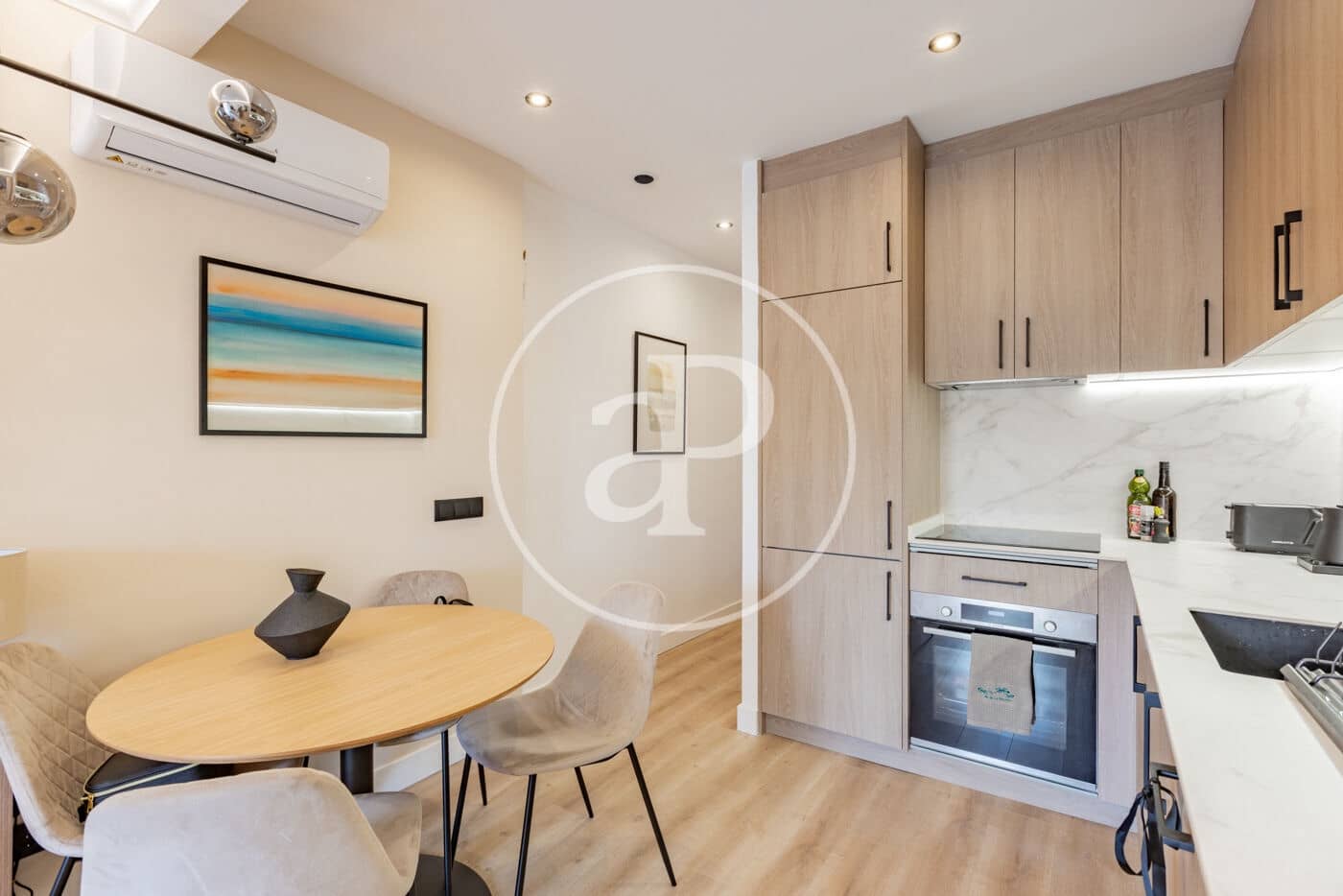 1 sovrum Lägenhet till salu i Madrid stad - 495 000 € (Ref: 9799276)