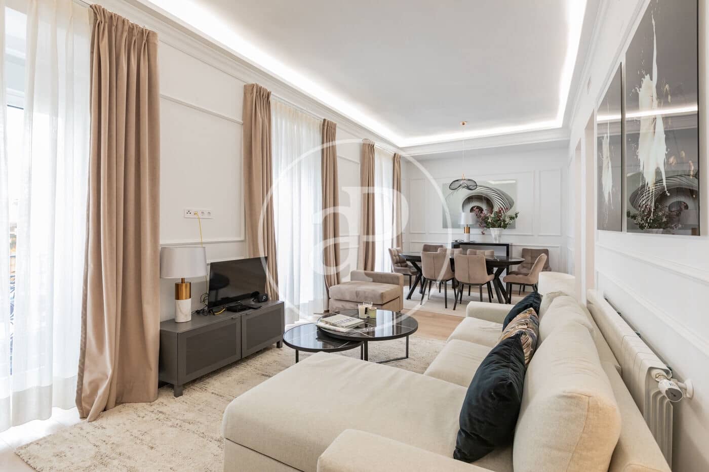 3 bedroom Apartment for sale in Madrid city - € 1,800,000 (Ref: 9804303)