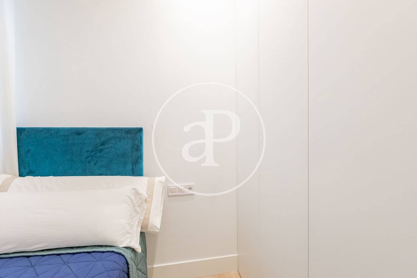 3 bedroom Apartment for sale in Madrid city - € 1,800,000 (Ref: 9804303)