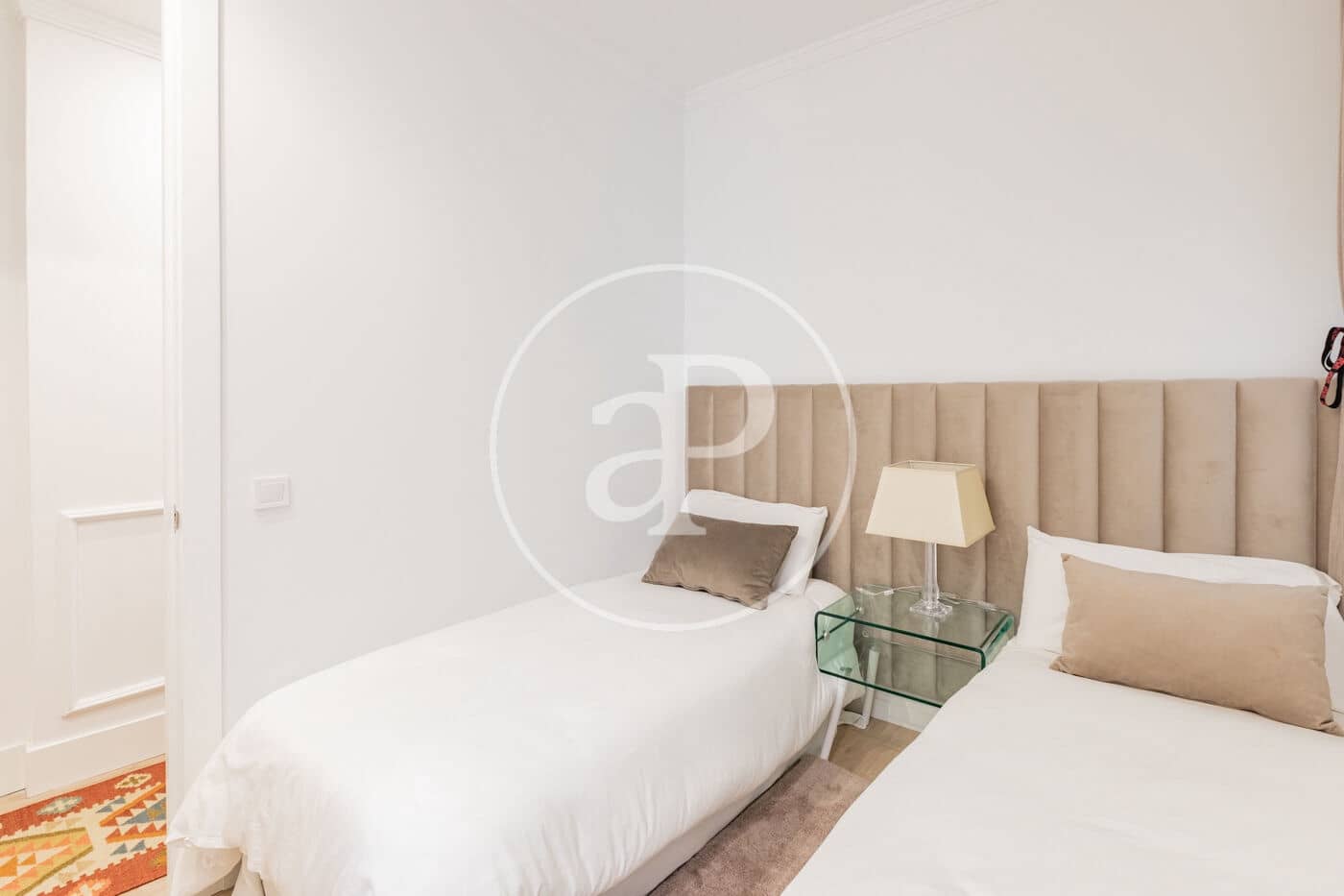 3 bedroom Apartment for sale in Madrid city - € 1,800,000 (Ref: 9804303)