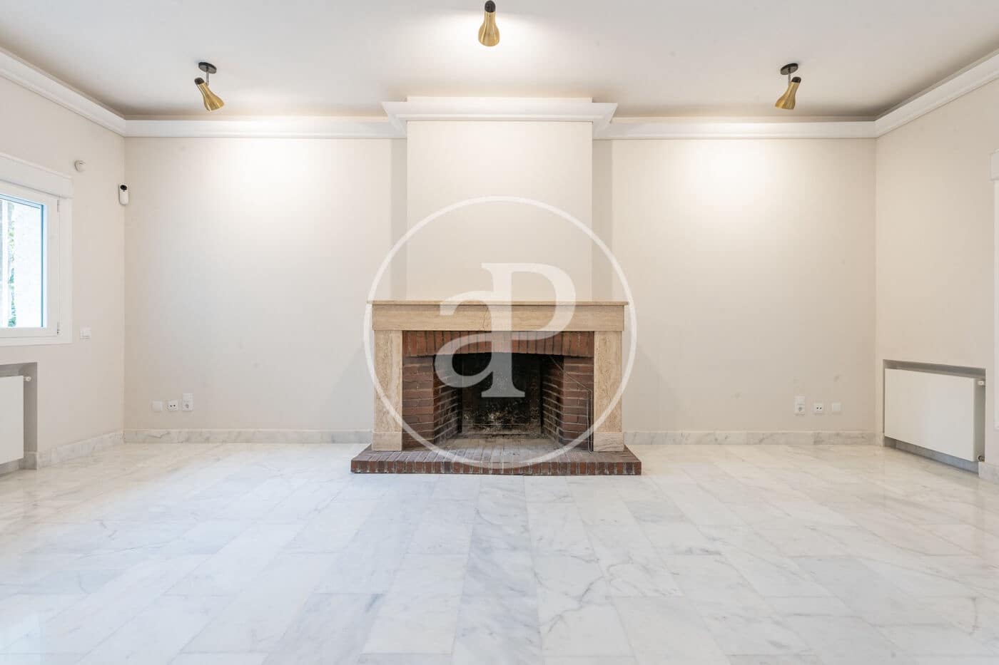 6 bedroom Villa for sale in Madrid city - € 4,500,000 (Ref: 9804304)