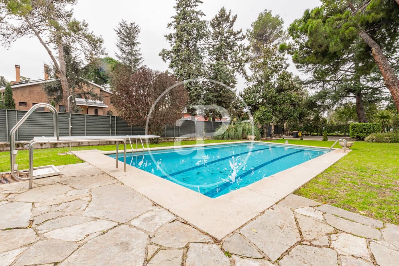 6 bedroom Villa for sale in Madrid city - € 4,500,000 (Ref: 9804304)