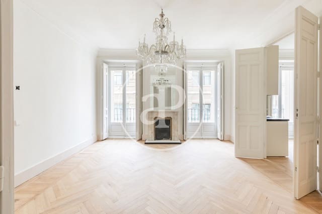 4 slaapkamer Appartement te huur in Justicia, Madrid stad - € 15.000 (Ref: 9804305)