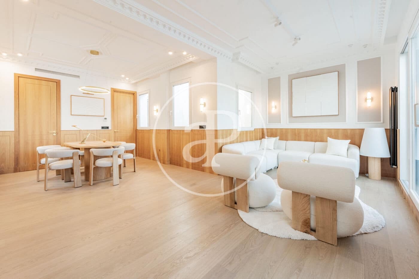 2 soverom Penthouse til leie i Madrid by - € 7 500 (Ref: 9804306)