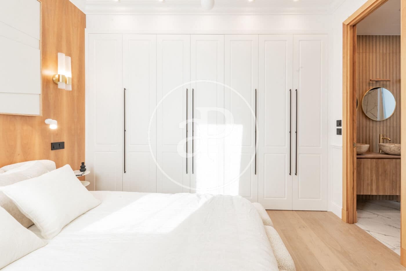 2 soverom Penthouse til leie i Madrid by - € 7 500 (Ref: 9804306)