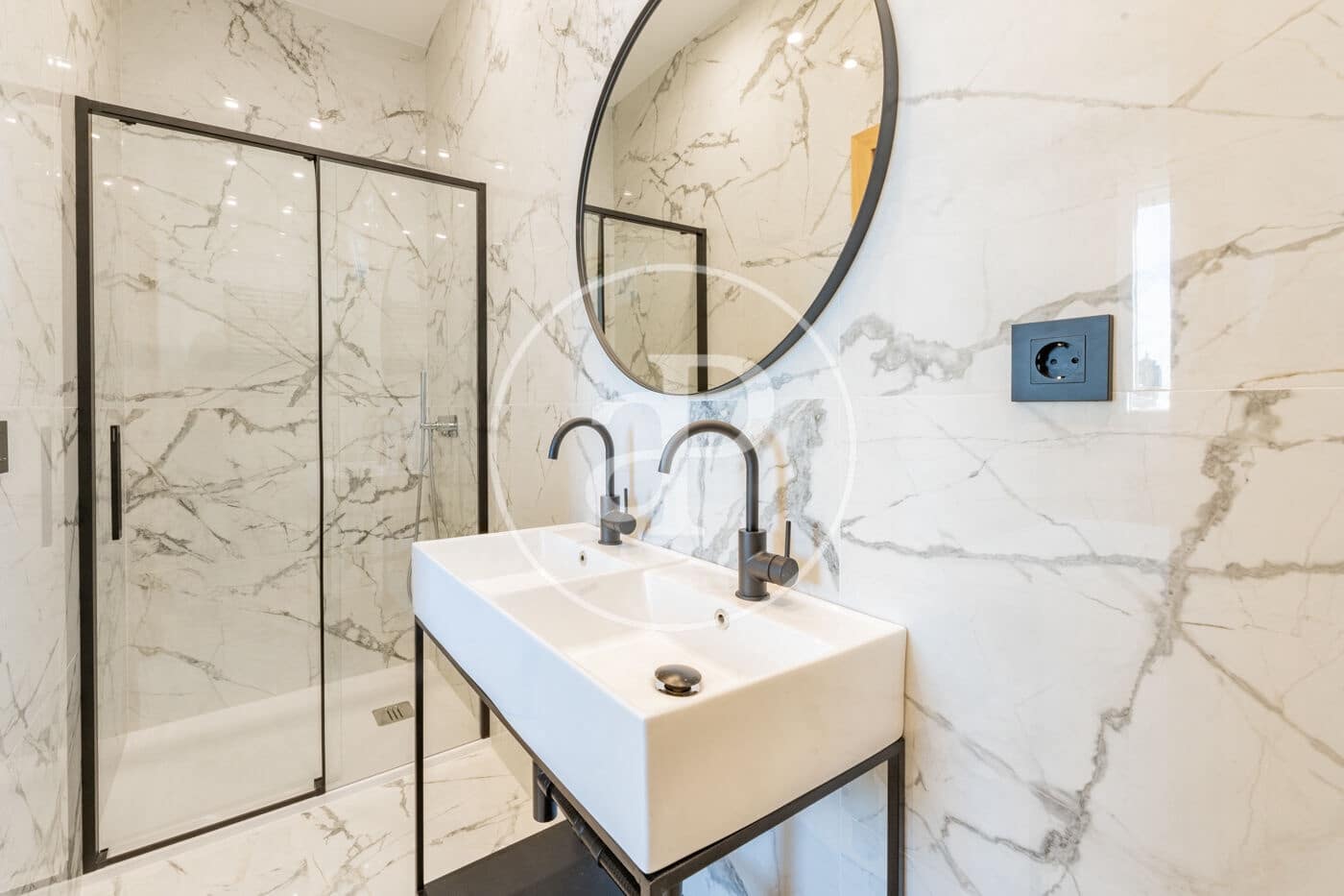 2 soverom Penthouse til leie i Madrid by - € 7 500 (Ref: 9804306)