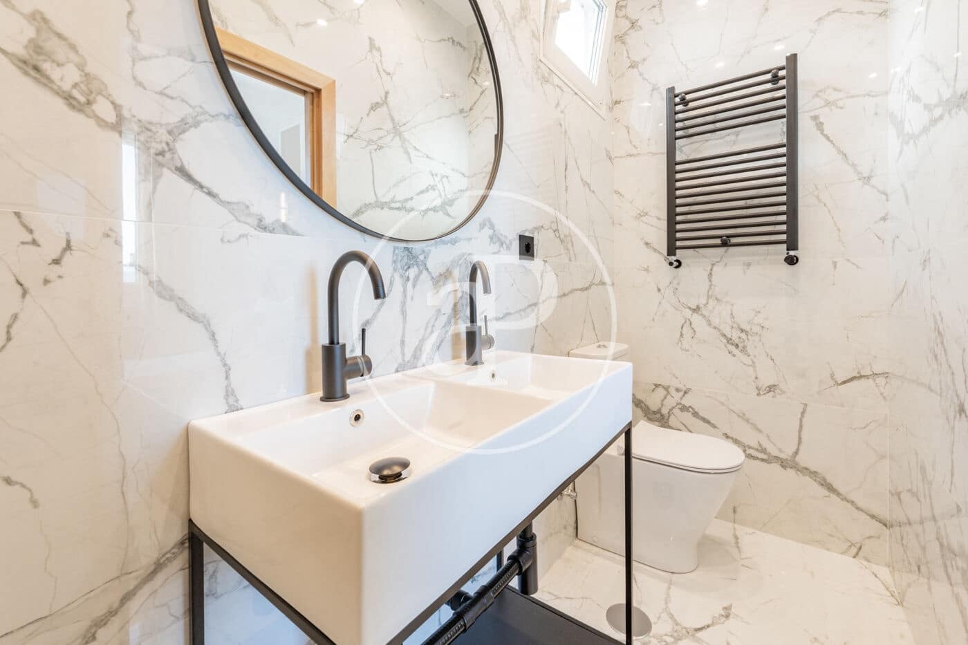 2 soverom Penthouse til leie i Madrid by - € 7 500 (Ref: 9804306)