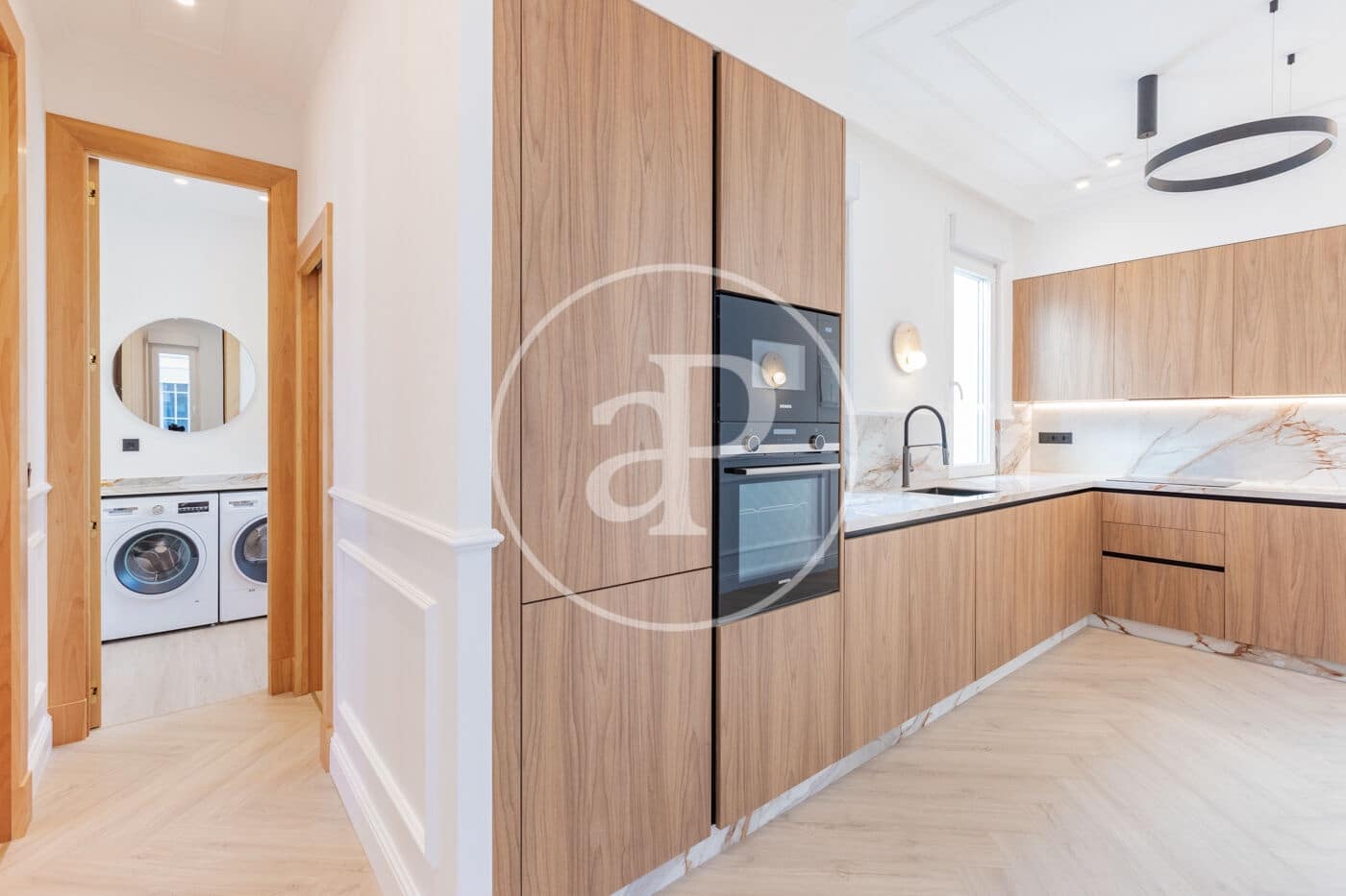 2 soverom Penthouse til leie i Madrid by - € 7 000 (Ref: 9804307)