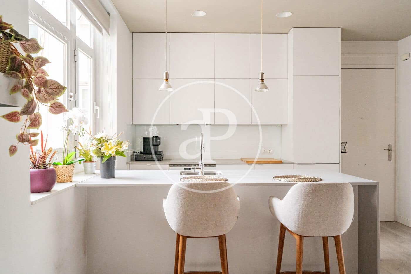 2 bedroom Apartment for sale in Madrid city - € 885,000 (Ref: 9806482)