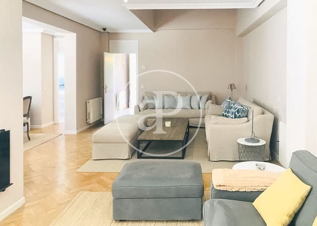 5 camera da letto Villa in vendita in Aravaca, Madrid città con piscina - 1.450.000 € (Rif: 9806483)