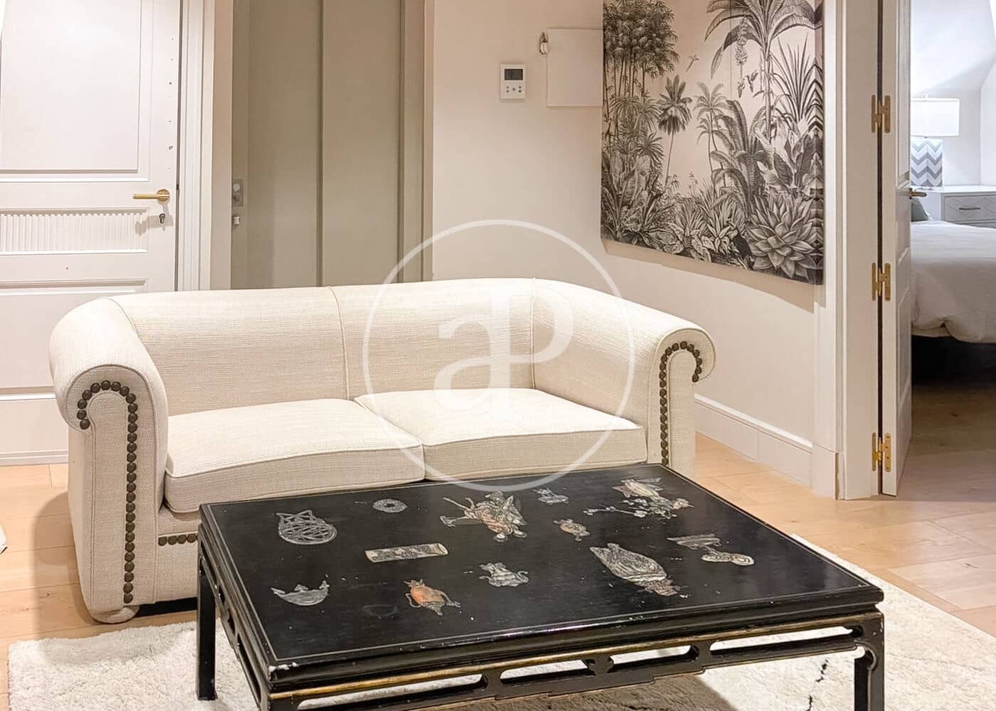 2 soverom Leilighet til leie i Madrid by med svømmebasseng - € 3 500 (Ref: 9806484)