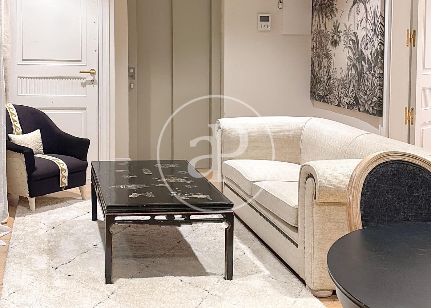 2 soverom Leilighet til leie i Madrid by med svømmebasseng - € 3 500 (Ref: 9806484)