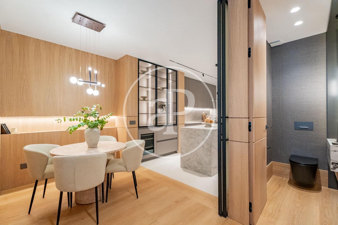 4 bedroom Apartment for sale in Madrid city - € 3,700,000 (Ref: 9806485)