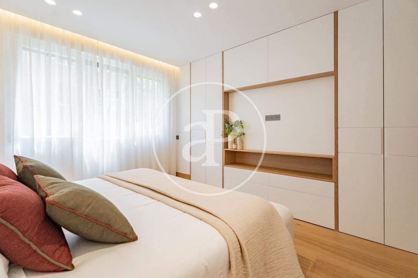 4 bedroom Apartment for sale in Madrid city - € 3,700,000 (Ref: 9806485)