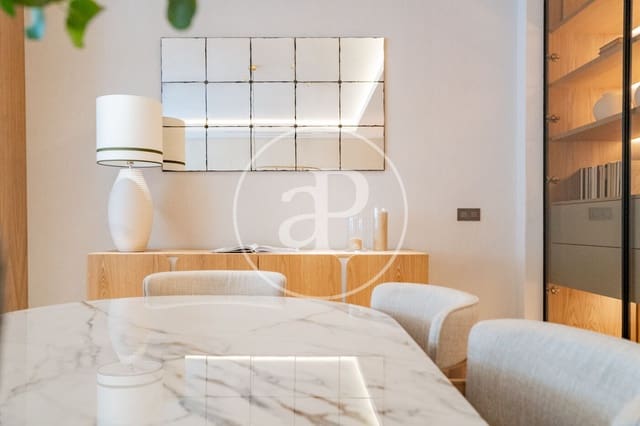 4 soveværelse Lejlighed til salg i Almagro, Madrid by - € 3.700.000 (Ref: 9806485)