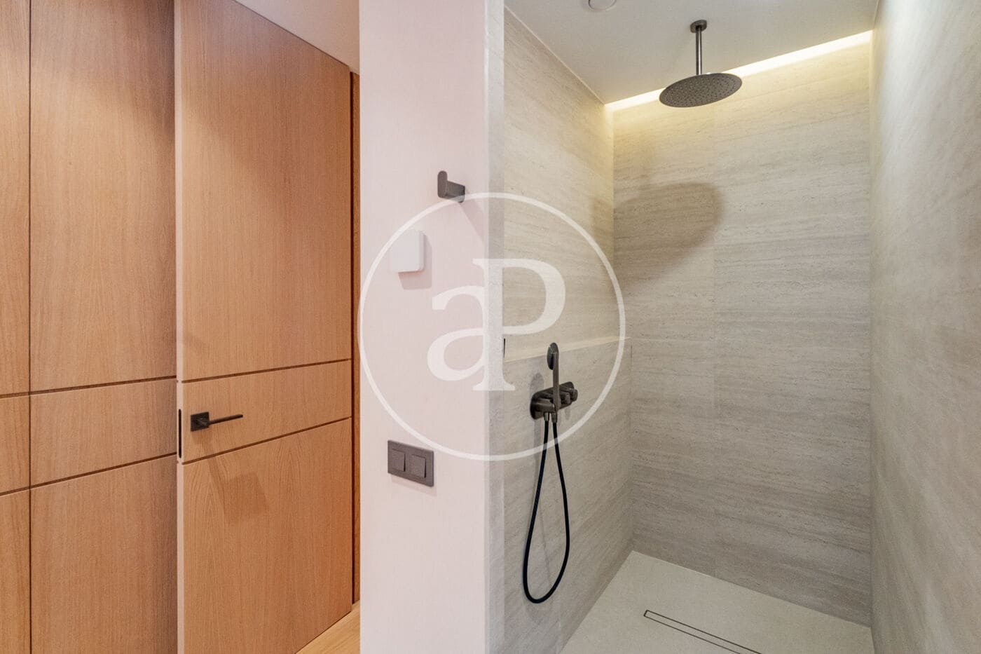 4 bedroom Apartment for sale in Madrid city - € 3,700,000 (Ref: 9806485)