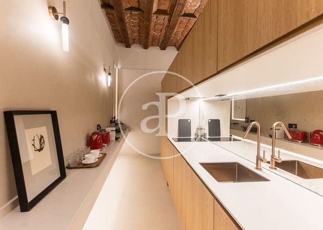 1 sovrum Lägenhet till salu i Universidad, Madrid stad - 450 000 € (Ref: 9806486)