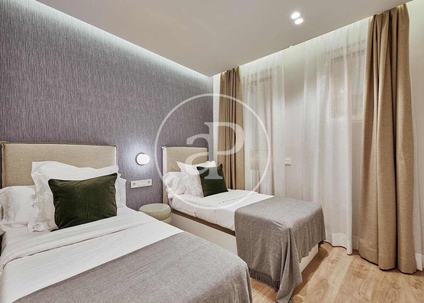 Apartamento de 3 habitaciones en Madrid ciudad en venta - 1.449.000 € (Ref: 9806489)