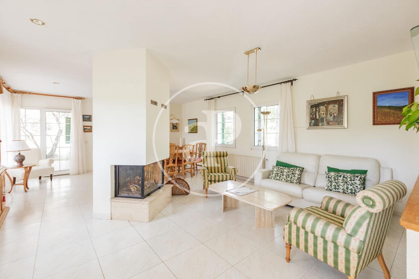 6 Zimmer Villa zu verkaufen in Torrelodones mit Pool - 1.125.000 € (Ref: 9807966)