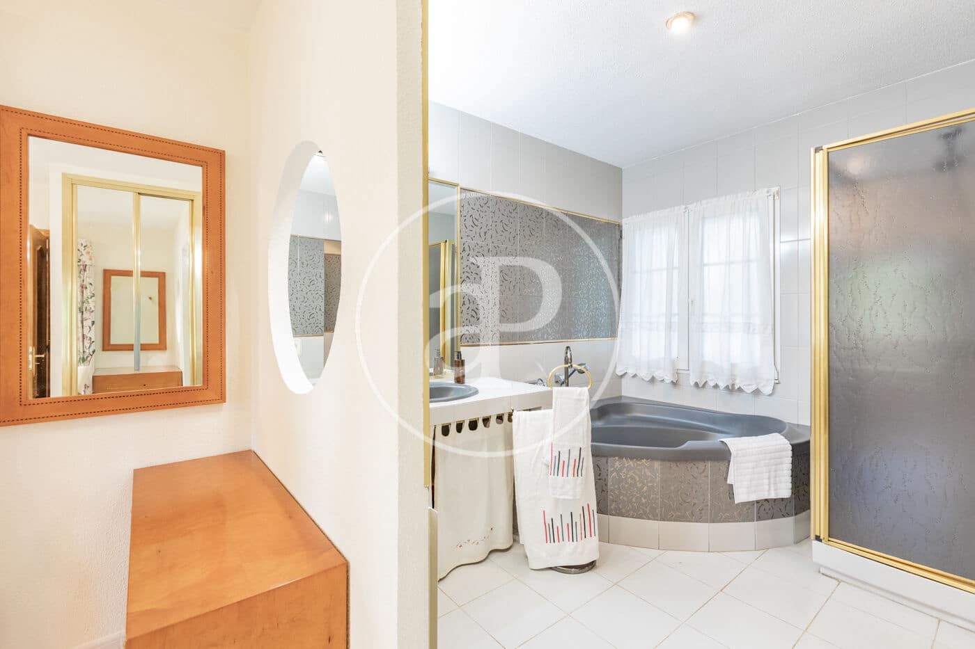 6 Zimmer Villa zu verkaufen in Torrelodones mit Pool - 1.125.000 € (Ref: 9807966)