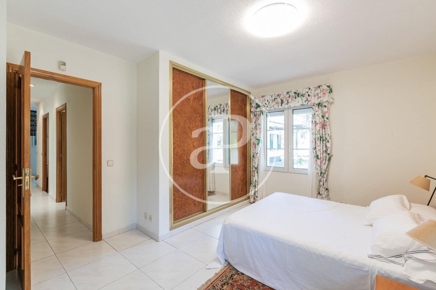 6 Zimmer Villa zu verkaufen in Torrelodones mit Pool - 1.125.000 € (Ref: 9807966)