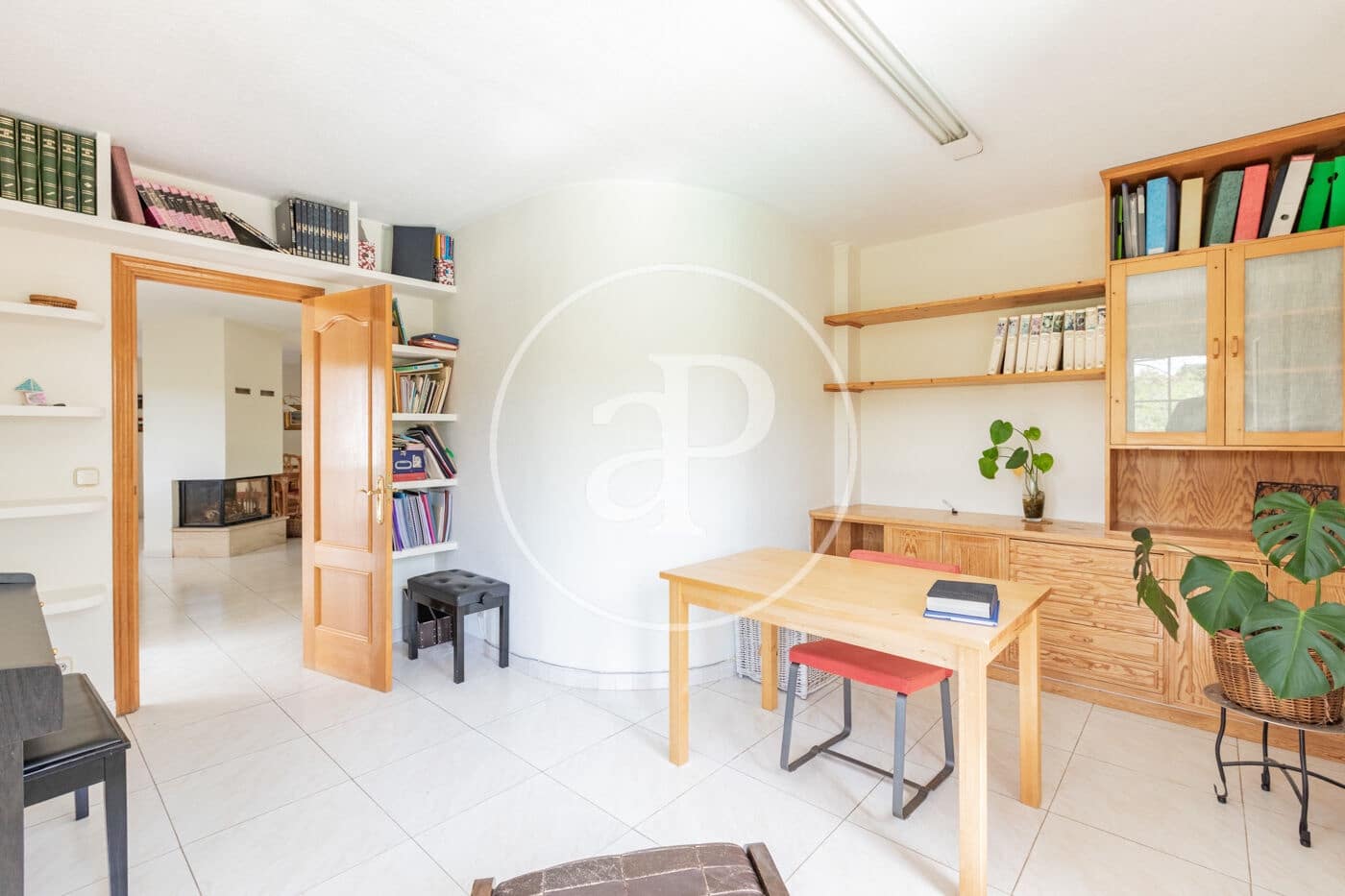 6 Zimmer Villa zu verkaufen in Torrelodones mit Pool - 1.125.000 € (Ref: 9807966)