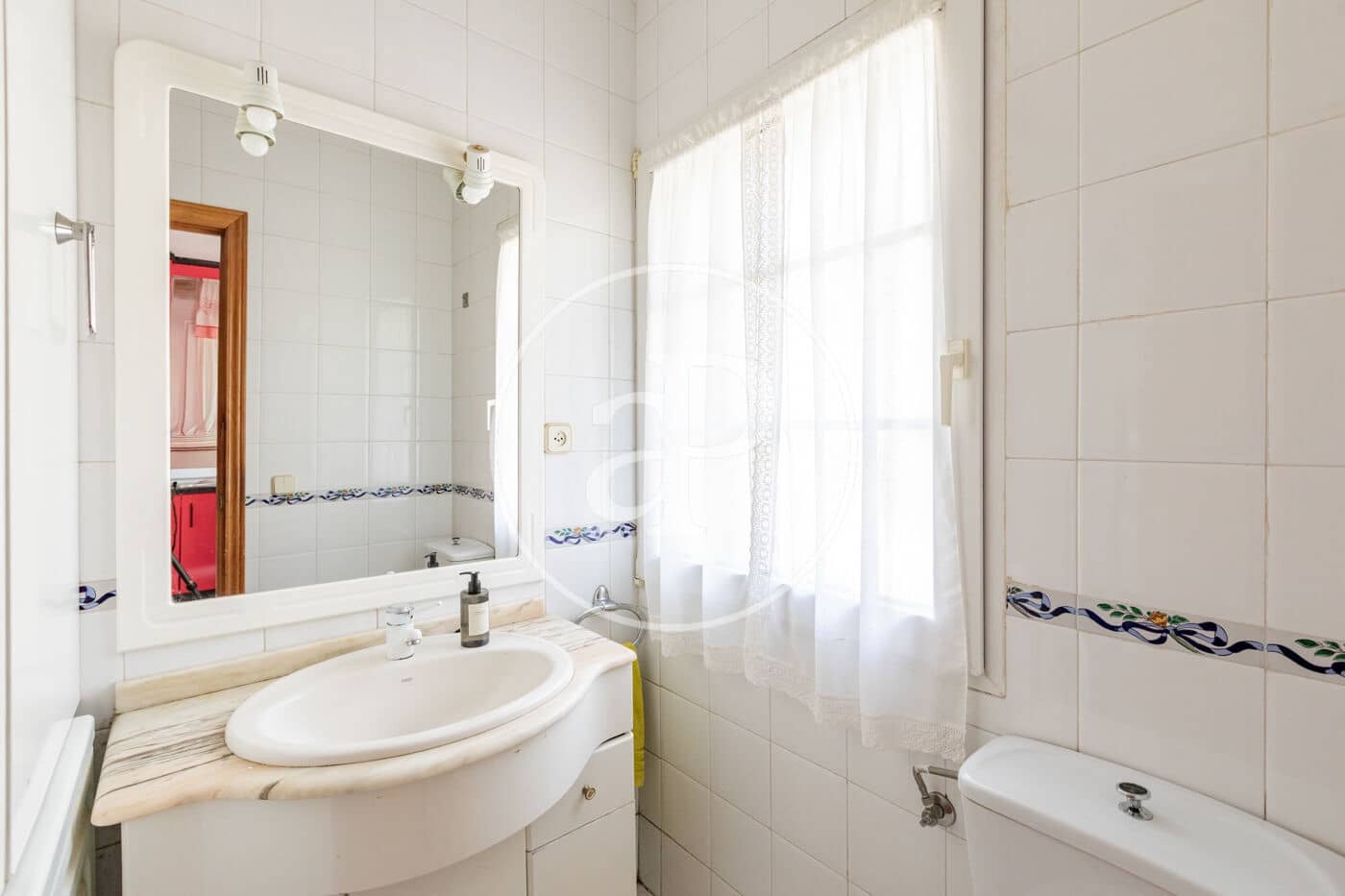 6 Zimmer Villa zu verkaufen in Torrelodones mit Pool - 1.125.000 € (Ref: 9807966)